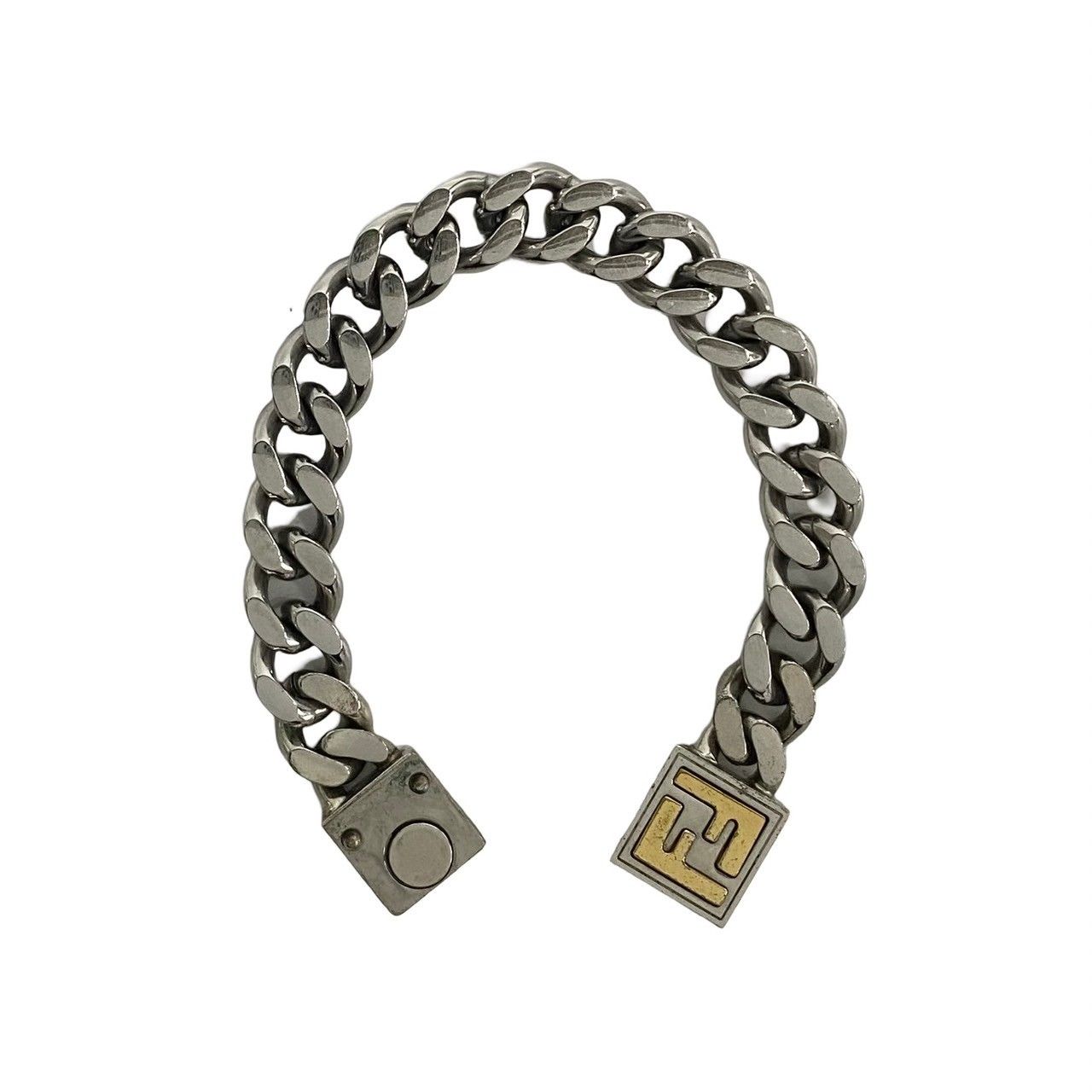 FENDI フェンディ FF バングル シルバーメッキ FENDI フェンディ FF バングル シルバーメッキ - メルカリ