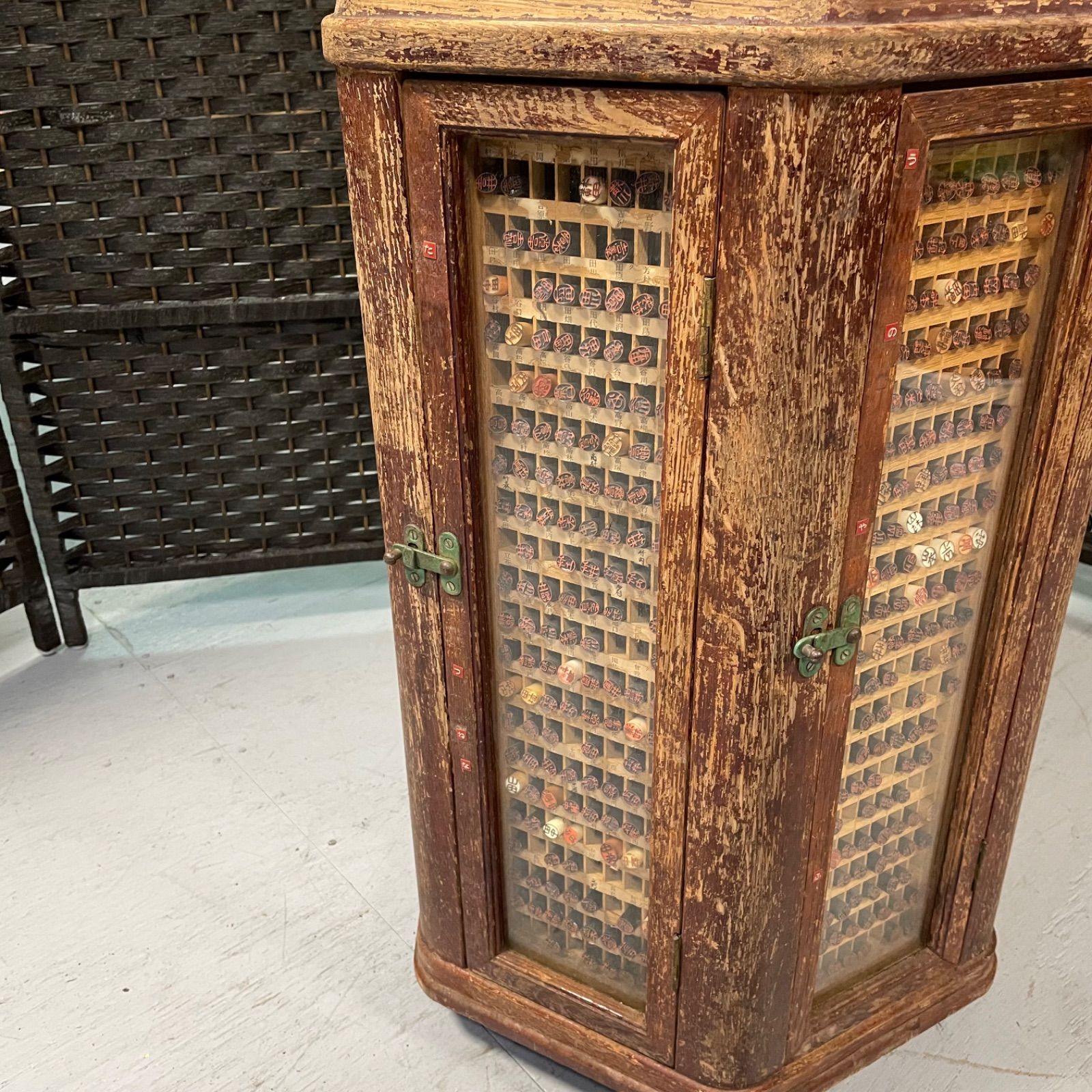 印鑑入れ 昭和レトロ ヴィンテージ 棚 ラック コレクションケース