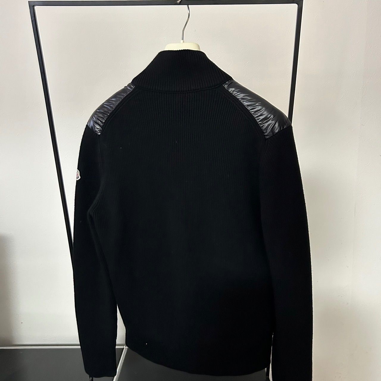 Moncler ハイブリッドダウンニット ブラック Mサイズ モンクレール MONCLER ハイブリッドダウンニット size M 美品