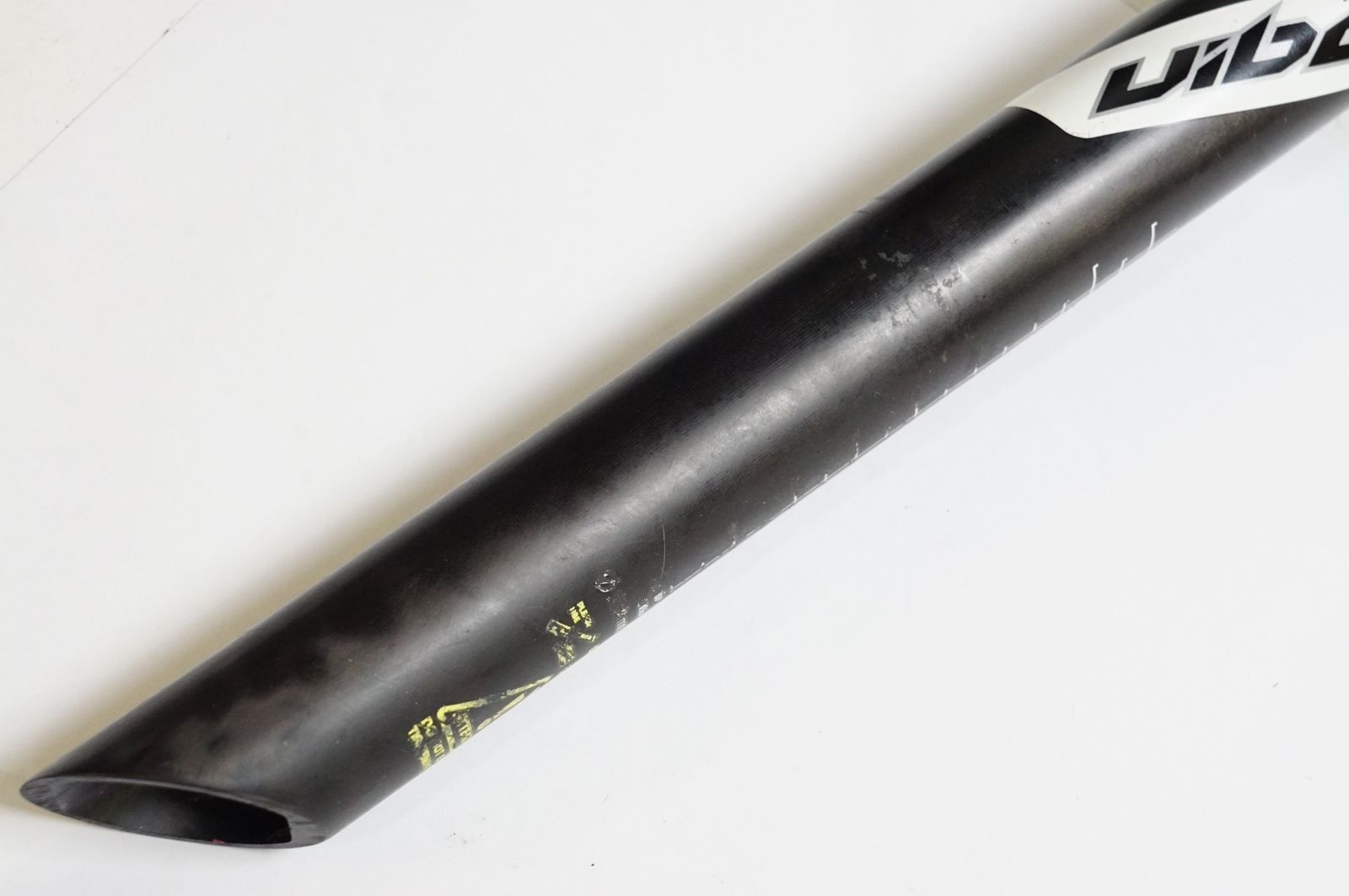 CARBON φ27.2