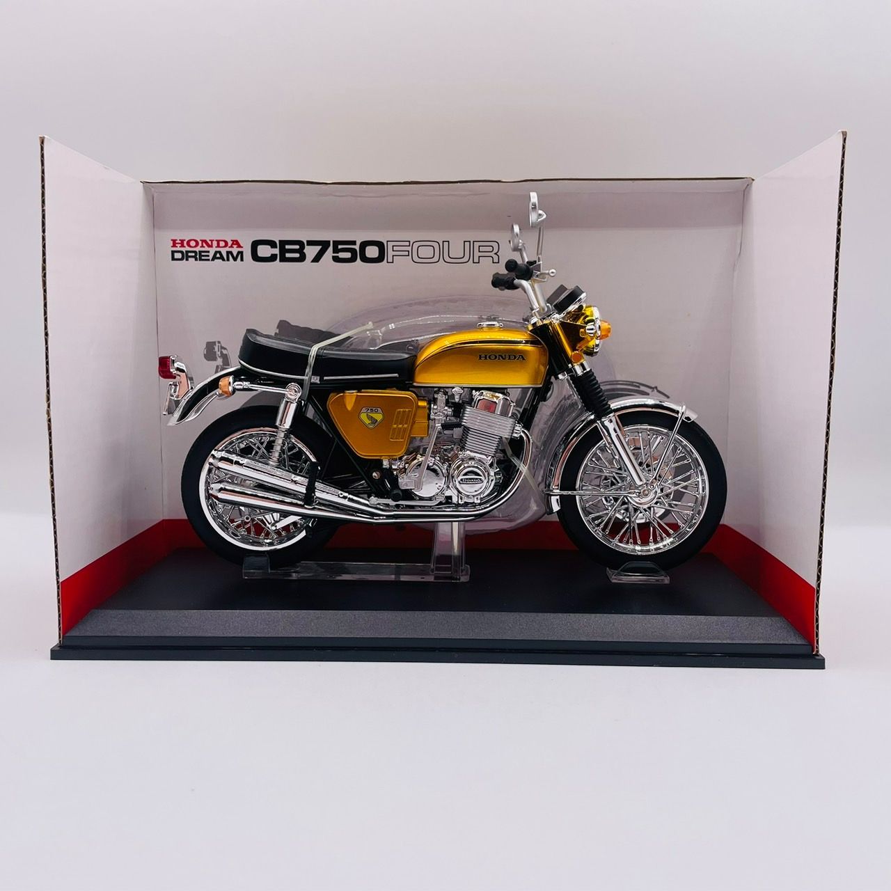 Amazon | スカイネット 1/12 完成品バイク Honda CB750FOUR (K0