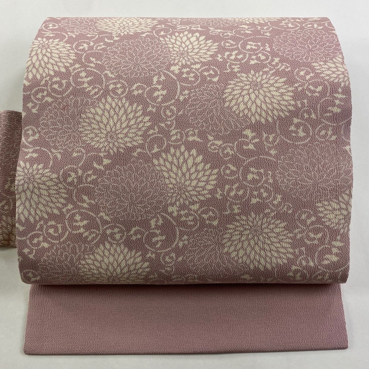 名古屋帯 秀品 菊唐草 縮緬 ピンク 正絹