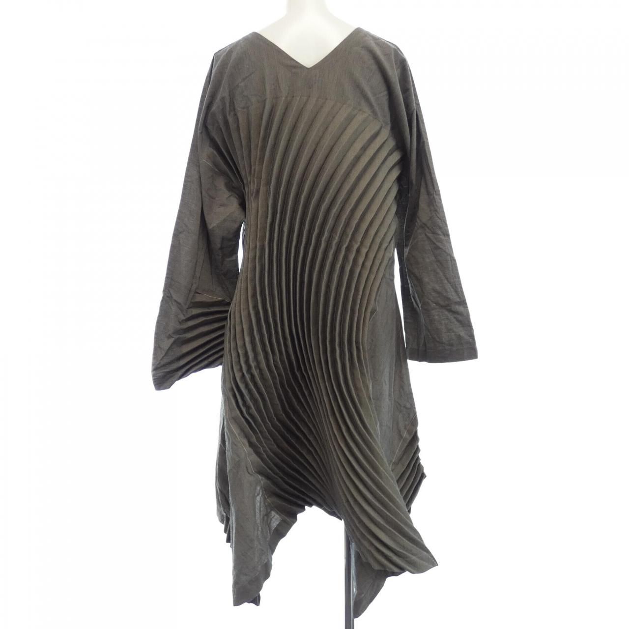 イッセイミヤケ ISSEY MIYAKE 2021 IM13FT134 チュニック