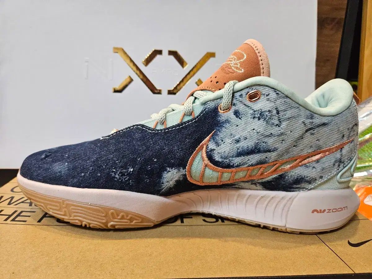 レブロン21 28,5cm 新品 ナイキ Lebron 21 XXI EP マルチ