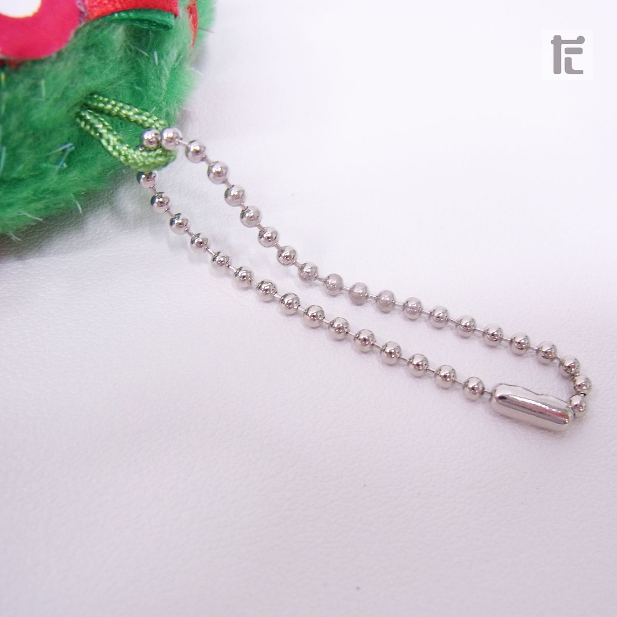 ポケモンセンター クリスマスリース ピカチュウ ぬいぐるみ 紙