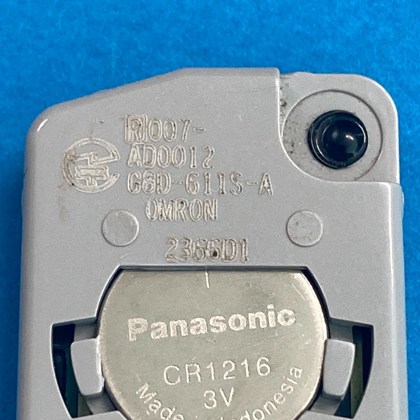 ☘ スズキ エブリィバン DA17V キーレス 基盤のみ 灰色基盤 1つボタン