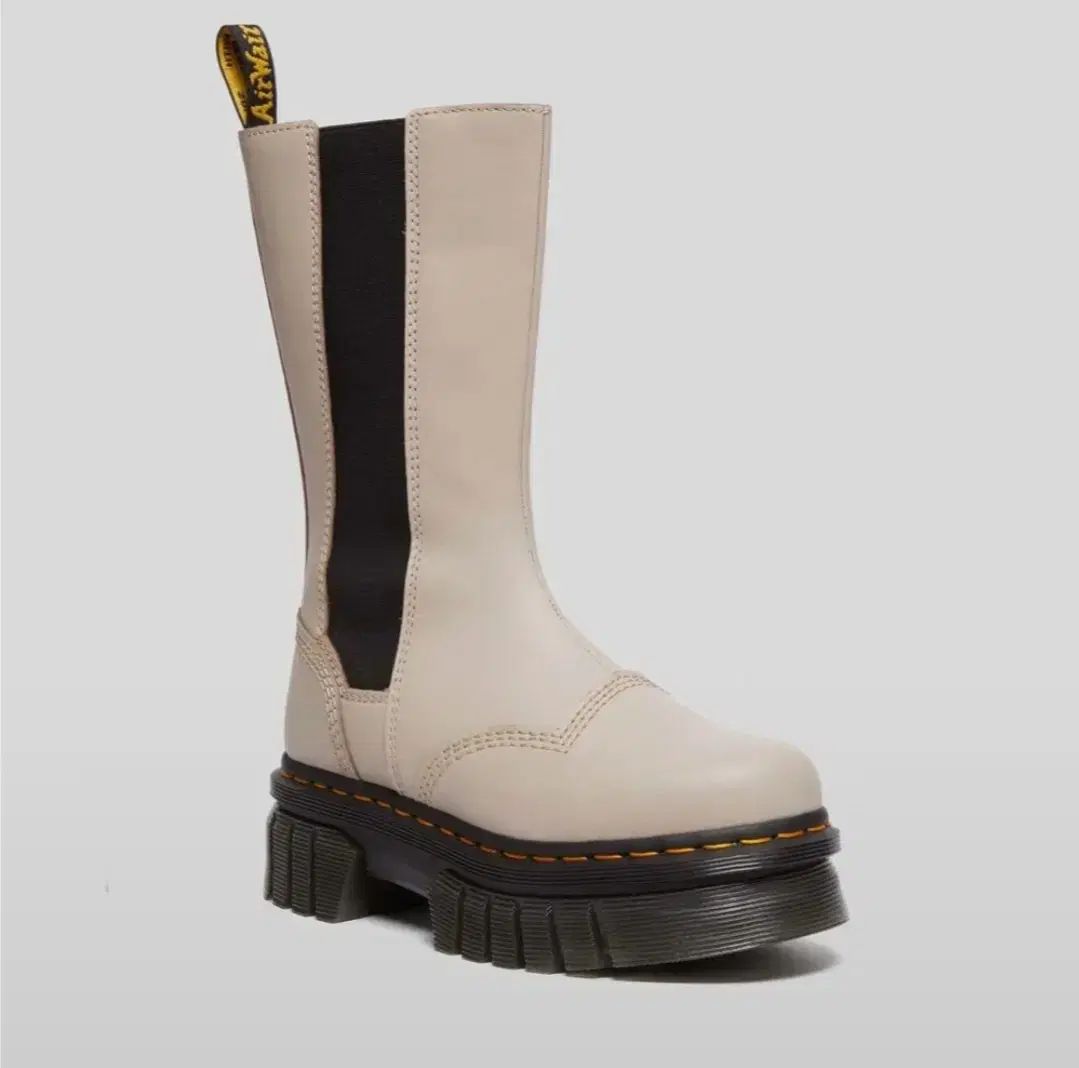 DR. MARTENS ドクターマーチン オードリック チェルシー トール 230