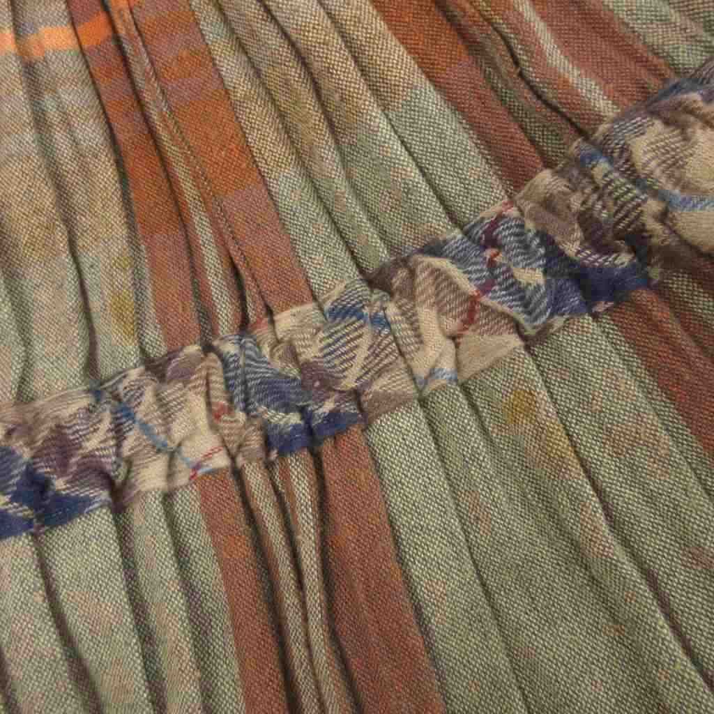 チェック プリーツ