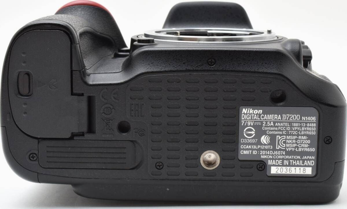 H13[6824A]52☆極美品☆ ニコン Nikon D7200 ボディ 【ショット