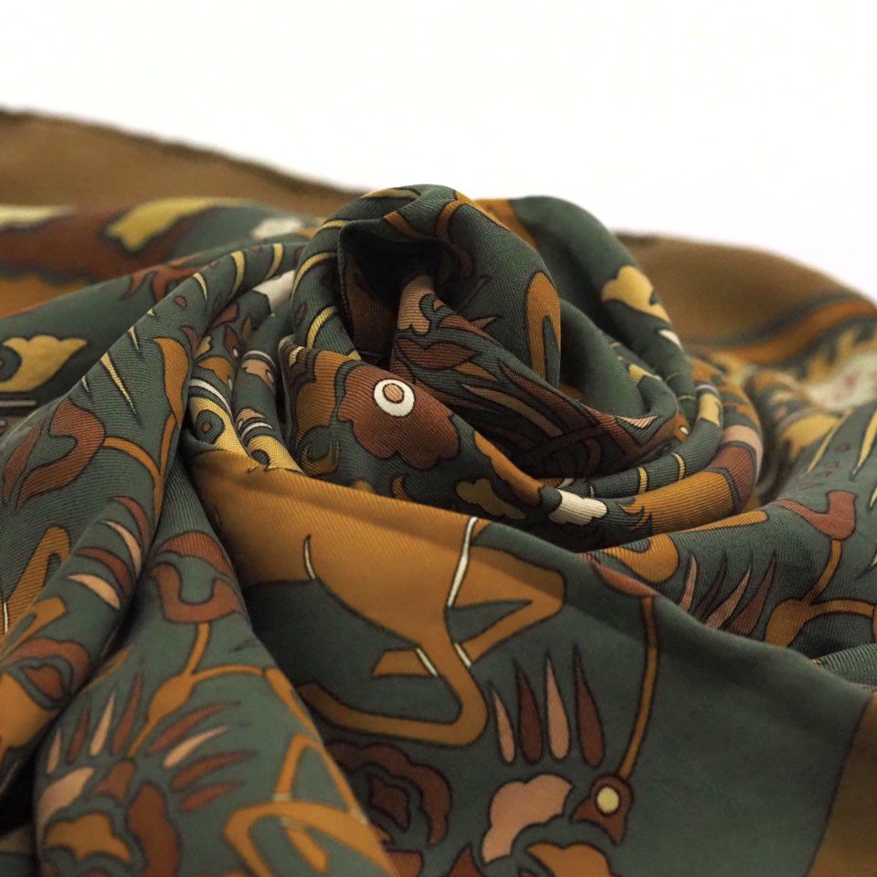 HERMES　エルメス　カレ90　TALLY-HO トナカイ HERMES/エルメス カレ90 tally ho トナカイ スカーフ カーキ