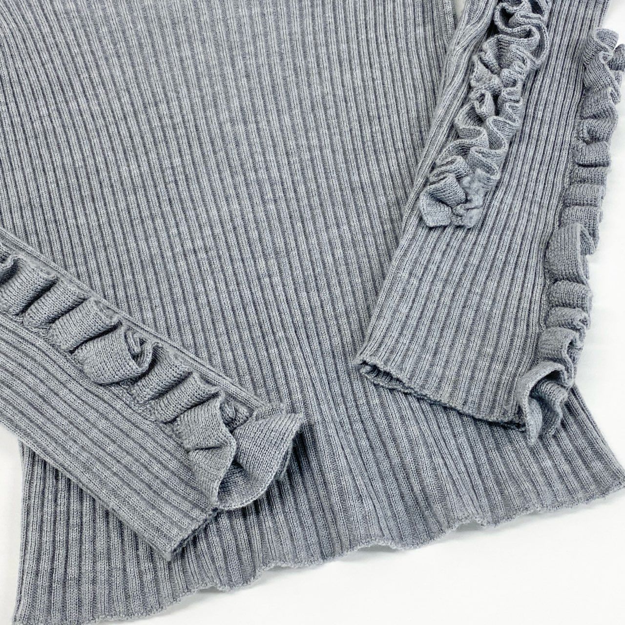 64d30
