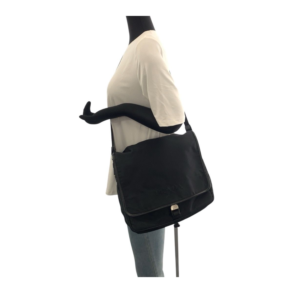 PRADA プラダ テスート 三角ロゴプレート ブラック 黒 シルバー