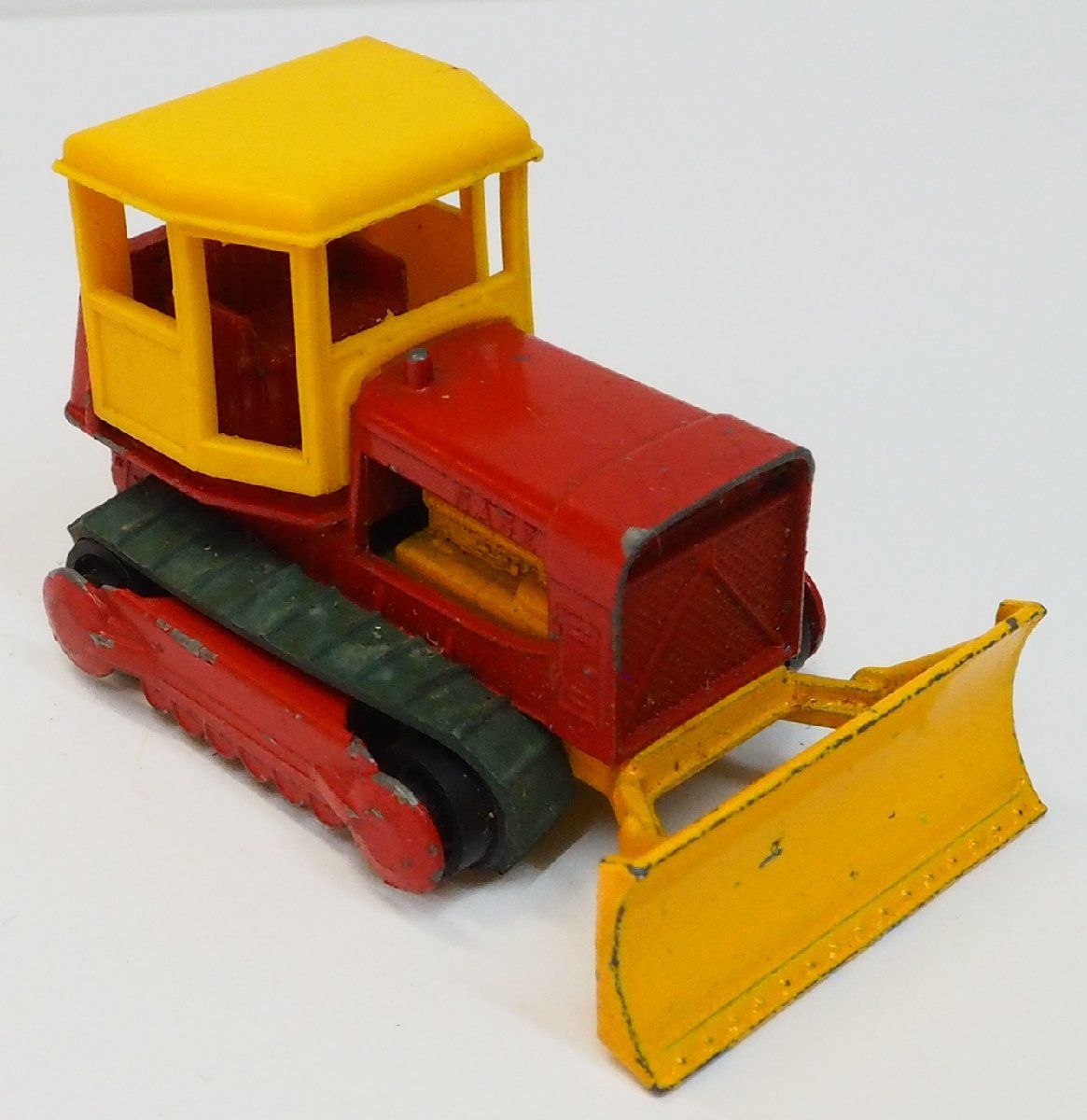 古い マッチボックス No.16【CASE TRACTOR ケース トラクター