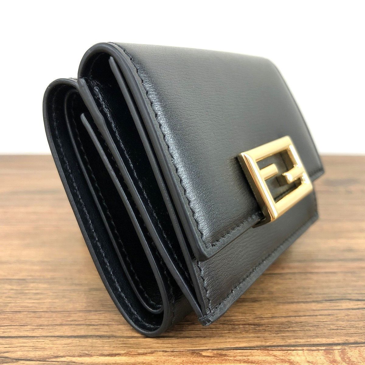 未使用品 FENDI 三つ折り財布 8M0395 ブラック 374 | labiela.com