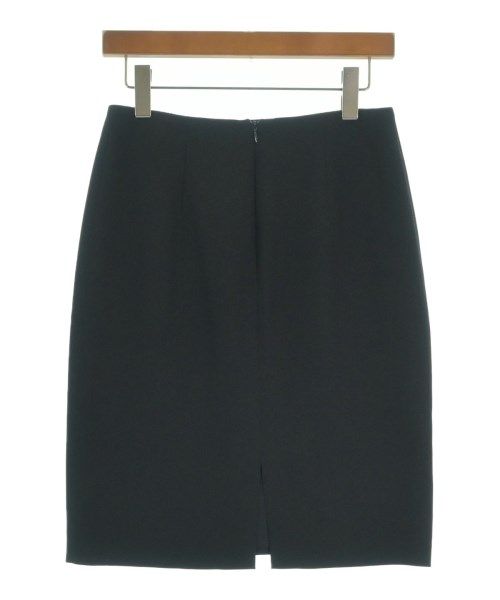 ひざ丈スカート