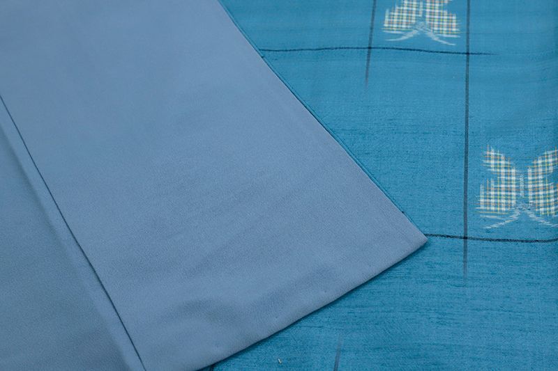 中古 紬 縹紬 京都 千切屋 水色 青 格子 蝶 正絹 着物 仕立て