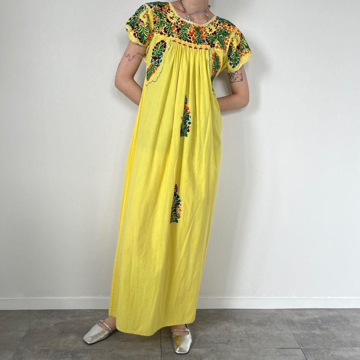 70s サンアントニーノ刺繍ワンピース ヴィンテージドレス 70s vintage