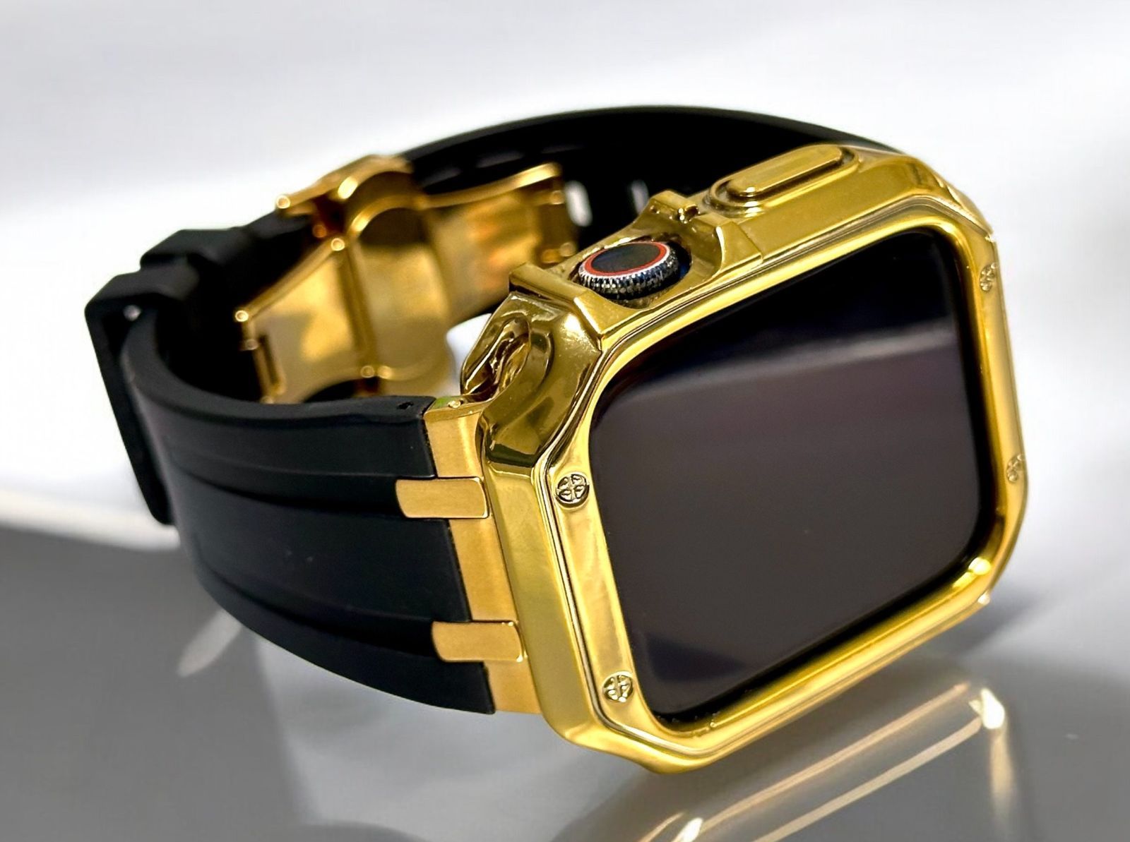 塚本快示 青白磁 大輪菊文高台皿 木箱付き 青白磁 皿