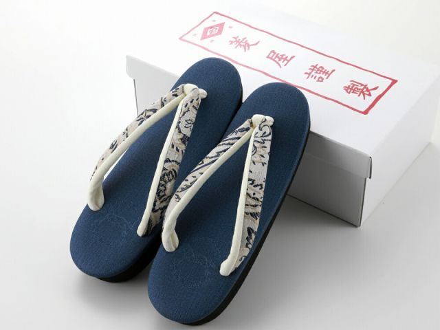 洋書希少）アントナン・アルトー、 Works on Paper展図録、1996。 洋書希少）アントナン・アルトー、 Works on Paper展図録、1996。 近代英語