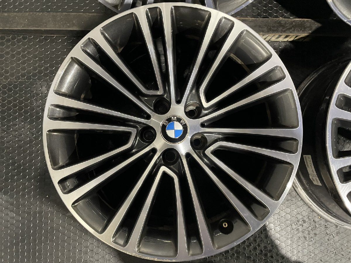 美品 BMW F30.31シリーズ ホイール付き18インチのスタッドレスタイヤ