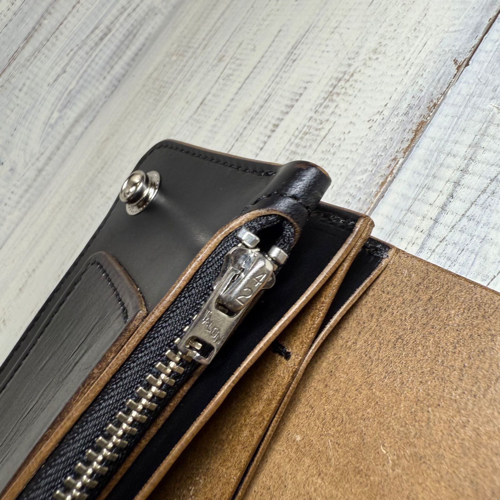 【トラッカーウォレット ロング】 3層 ホースバット シルバー　TALON トラッカーウォレット ロング 3層】ホースバット シルバー TALON