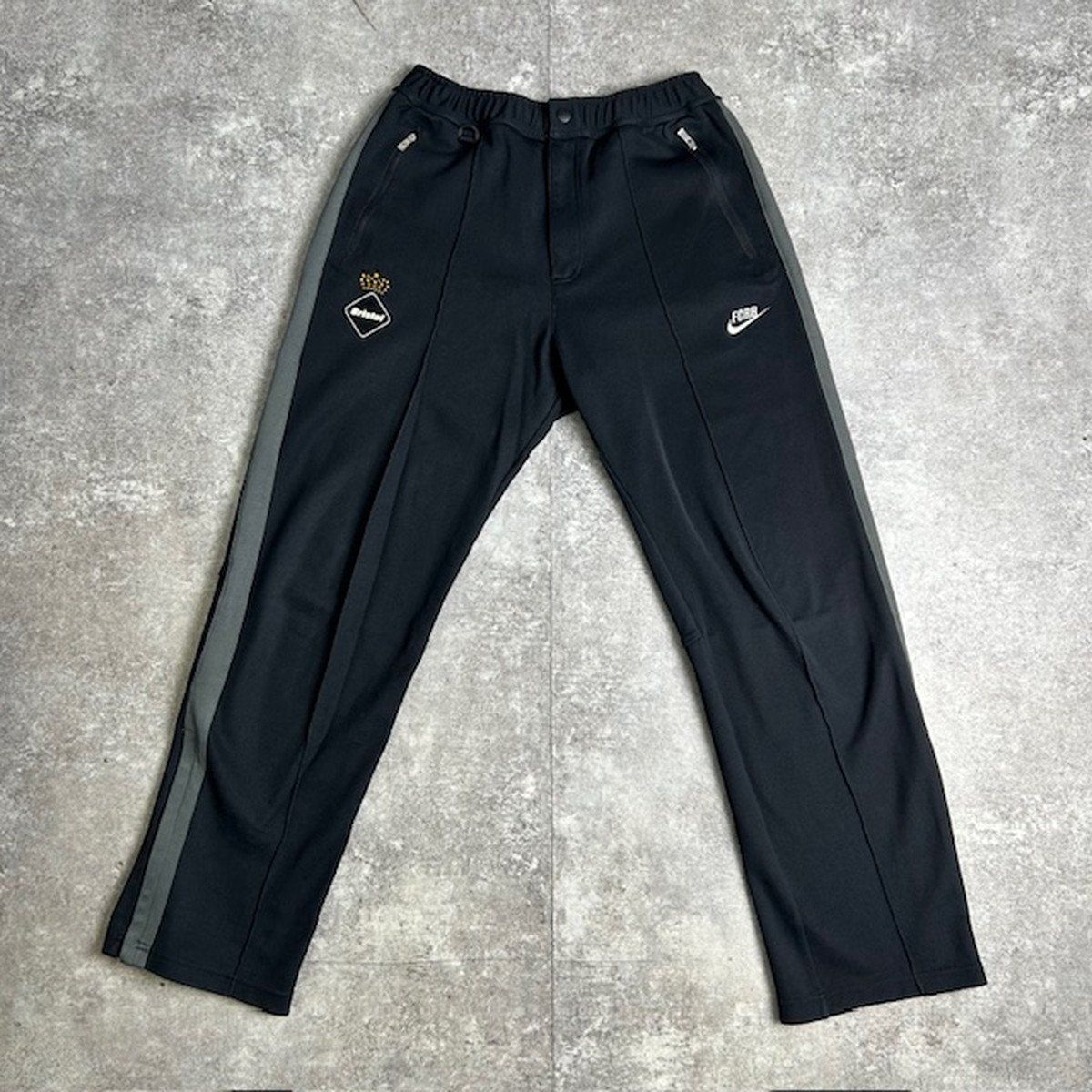 F.C.Real.Bristol×NIKE セットアップジャージ 上下 M 通販サイト) F.C.Real Bristol ジャージ上下セット MサイズFCRB NIKE