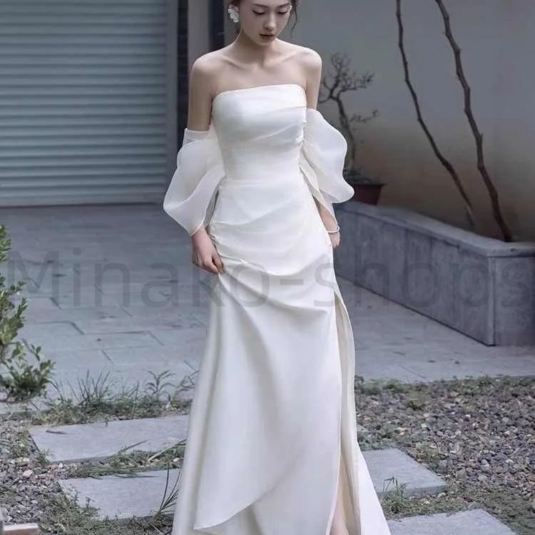 オフショルダー