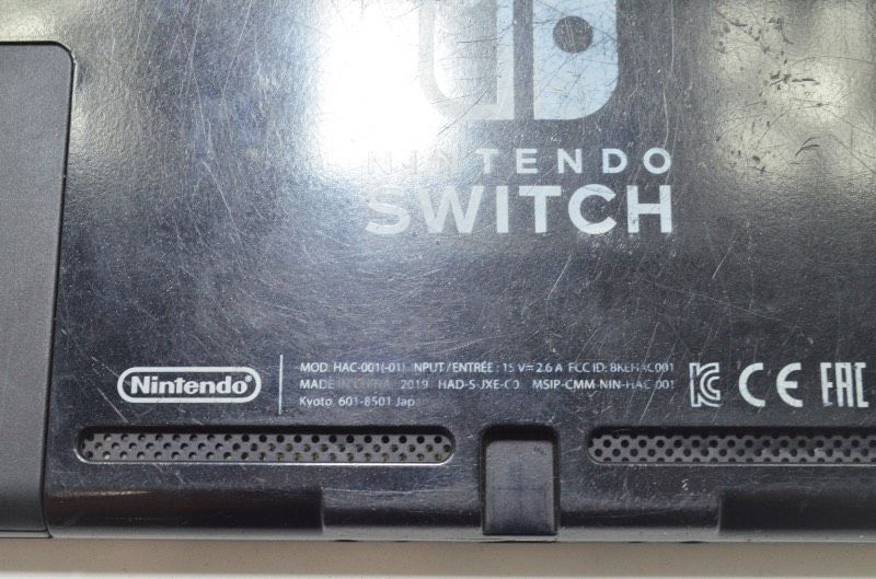 Nintendo Switch 本体 HAC-001（-01） 2019製 Nintendo Switch 2019 - 2023 Hac-001 (-01) Console Only