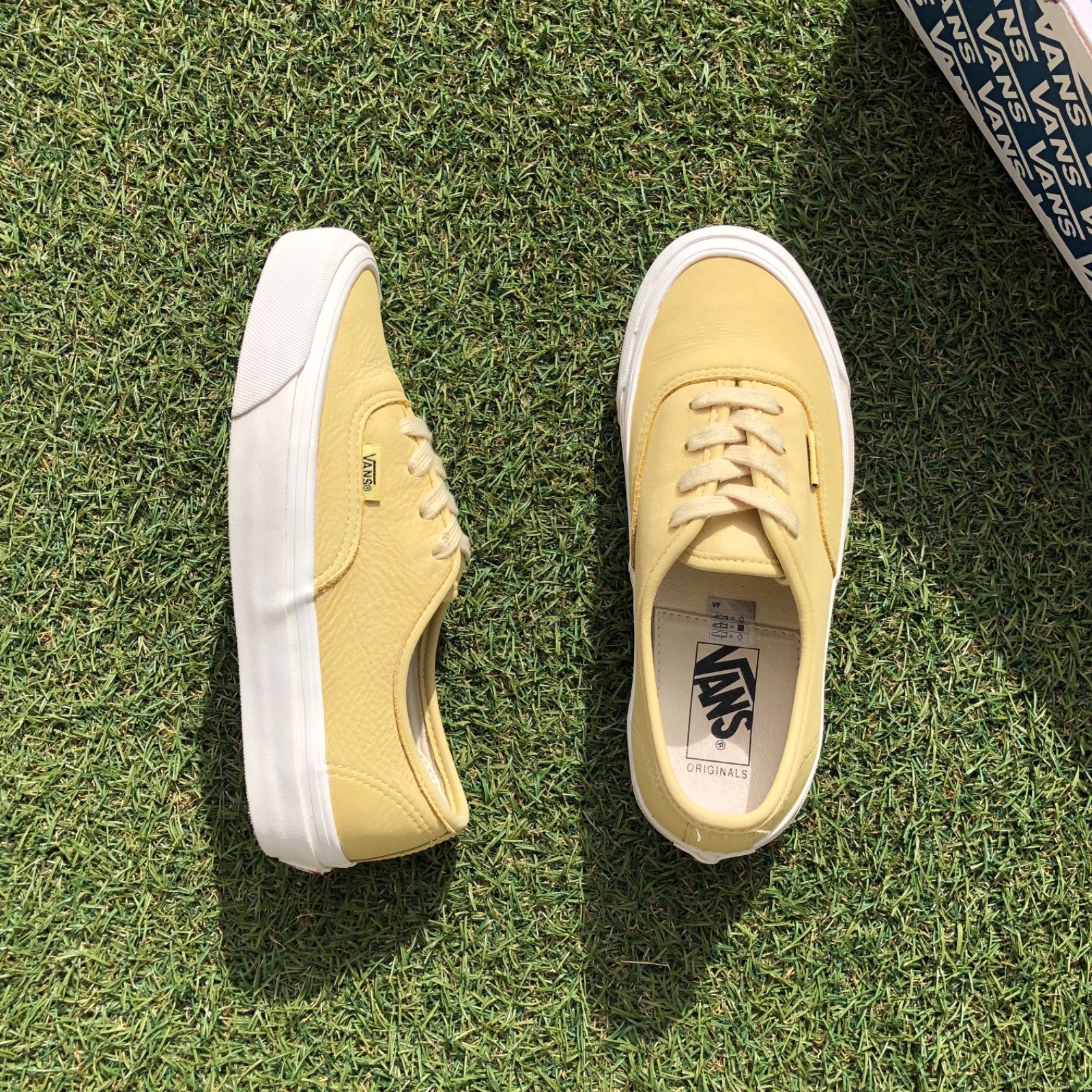 美品23 VANS VAULT ヴァンズ ボルト オーセンティック  D383