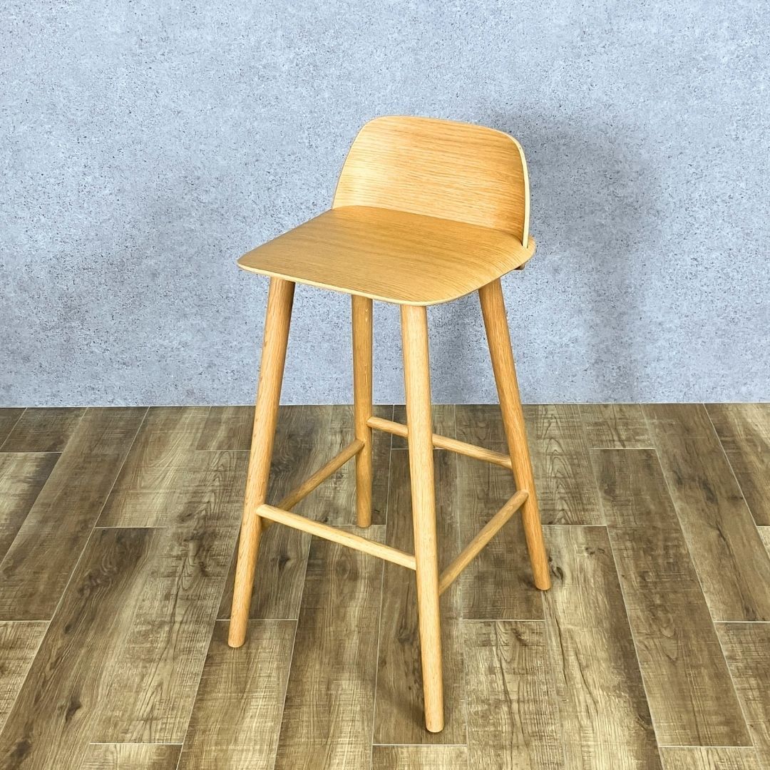 ムート ナードバースツールMuuto NERD BAR STOOL