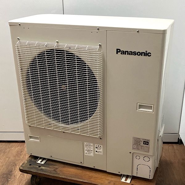 現状品 Panasonic|パナソニック ロータリー形冷凍機 2.2kW 室外機のみ OCU-KR300F 三相200V 2021年 通電のみ 済み ●107123