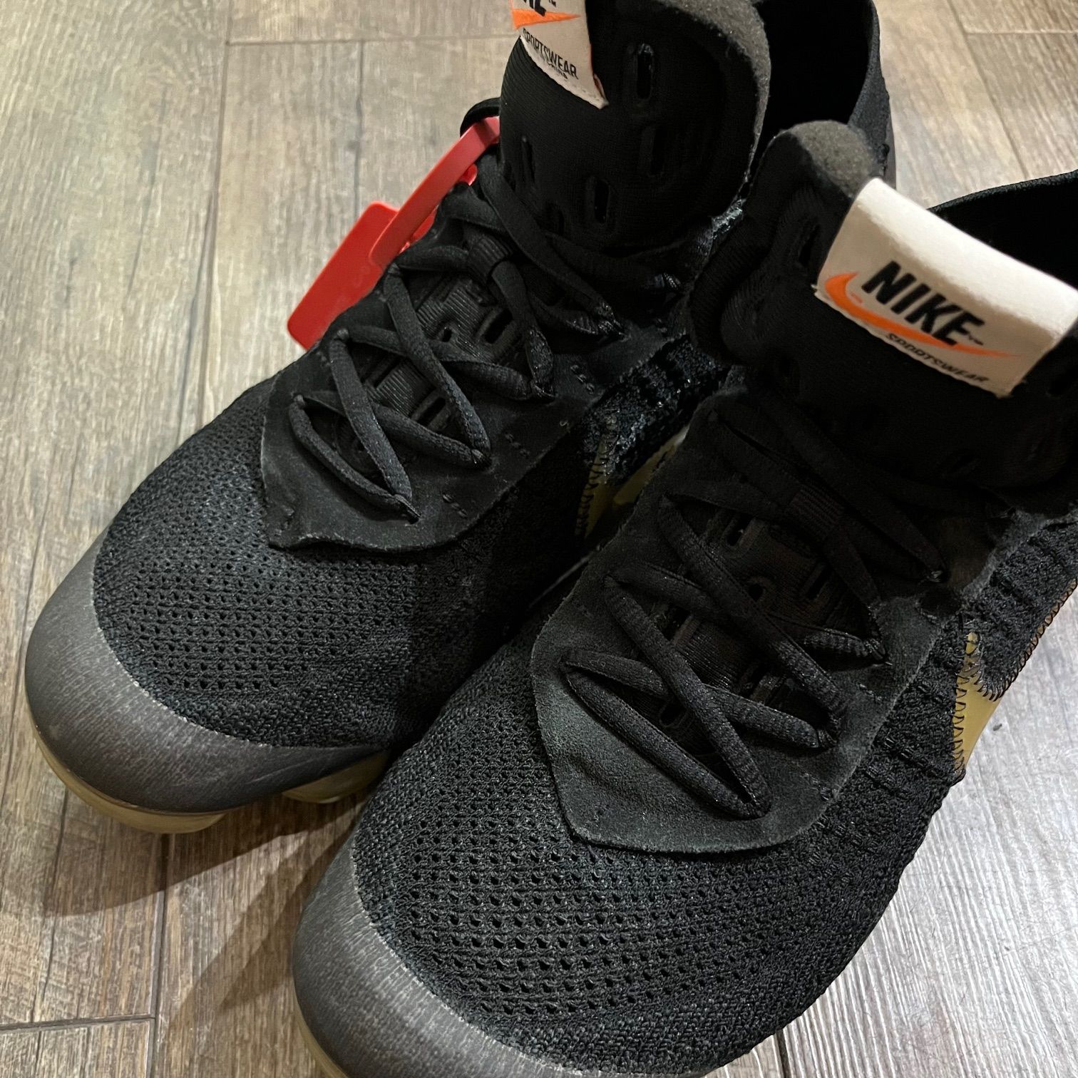 OFF-WHITE NIKE AIR VAPORMAX BLACK AA3831-002 コラボ ヴェイパー 