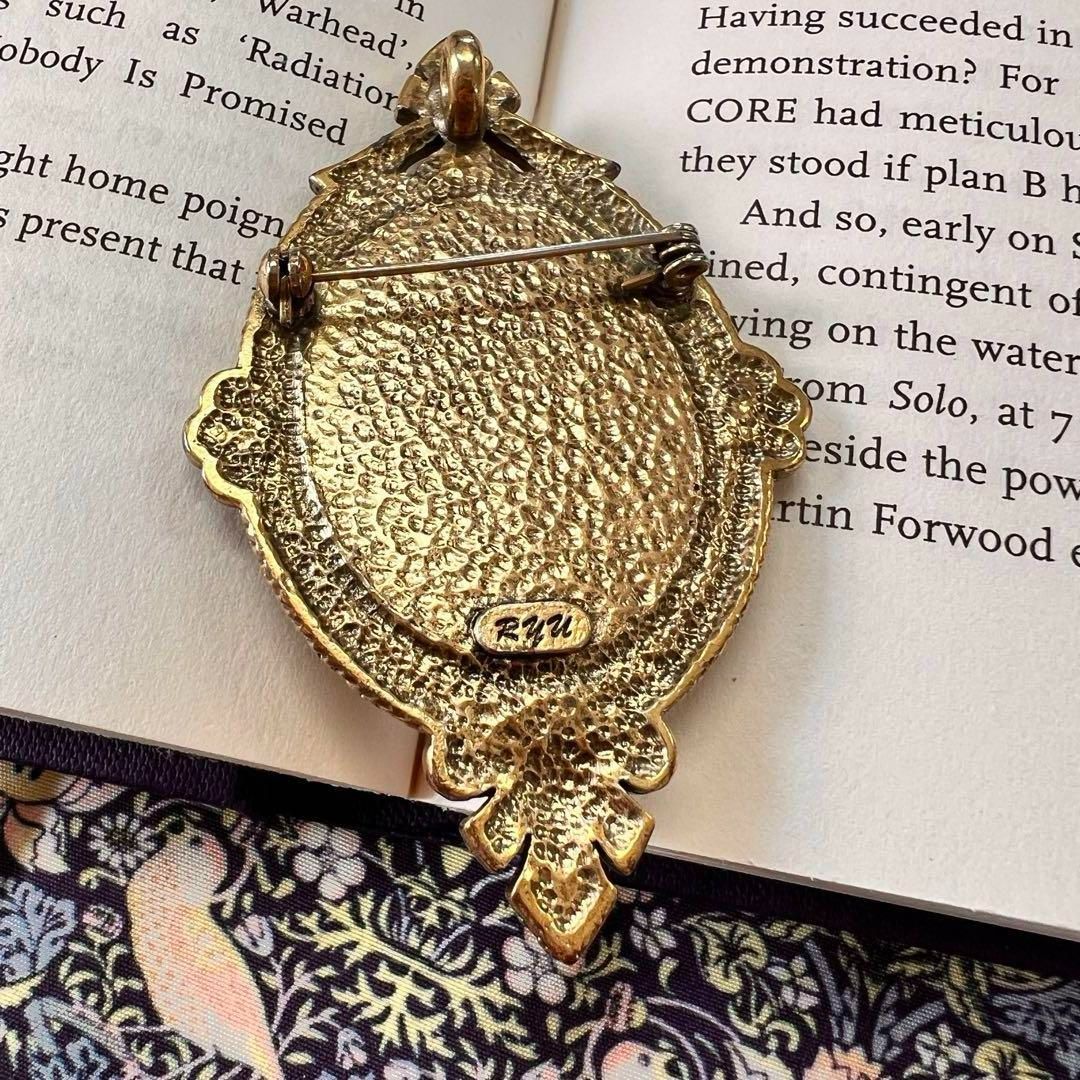 K18YG シェルカメオ ブローチ ペンダントトップ 女横顔柄 11.6g 作家物