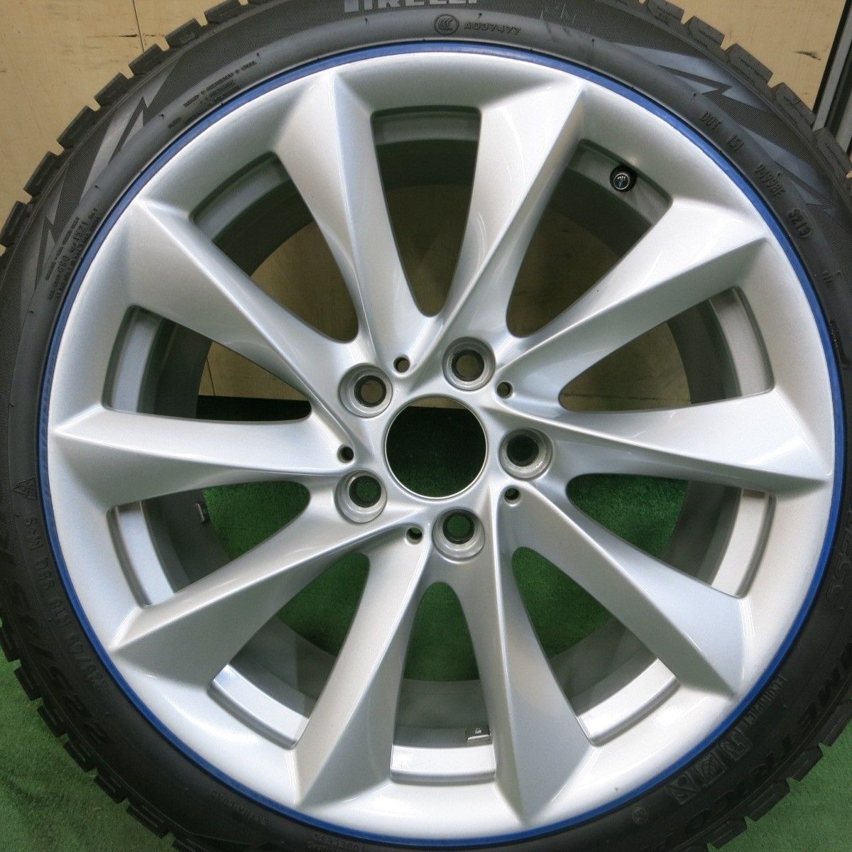 バリ溝 キレイ 8.5分 1本 BMW F30 F31 3シリーズ 純正 225 45R18 スタッドレス ピレリ アイスアシンメトリコ プラス 18インチ PCD120 5H 5030401ナス