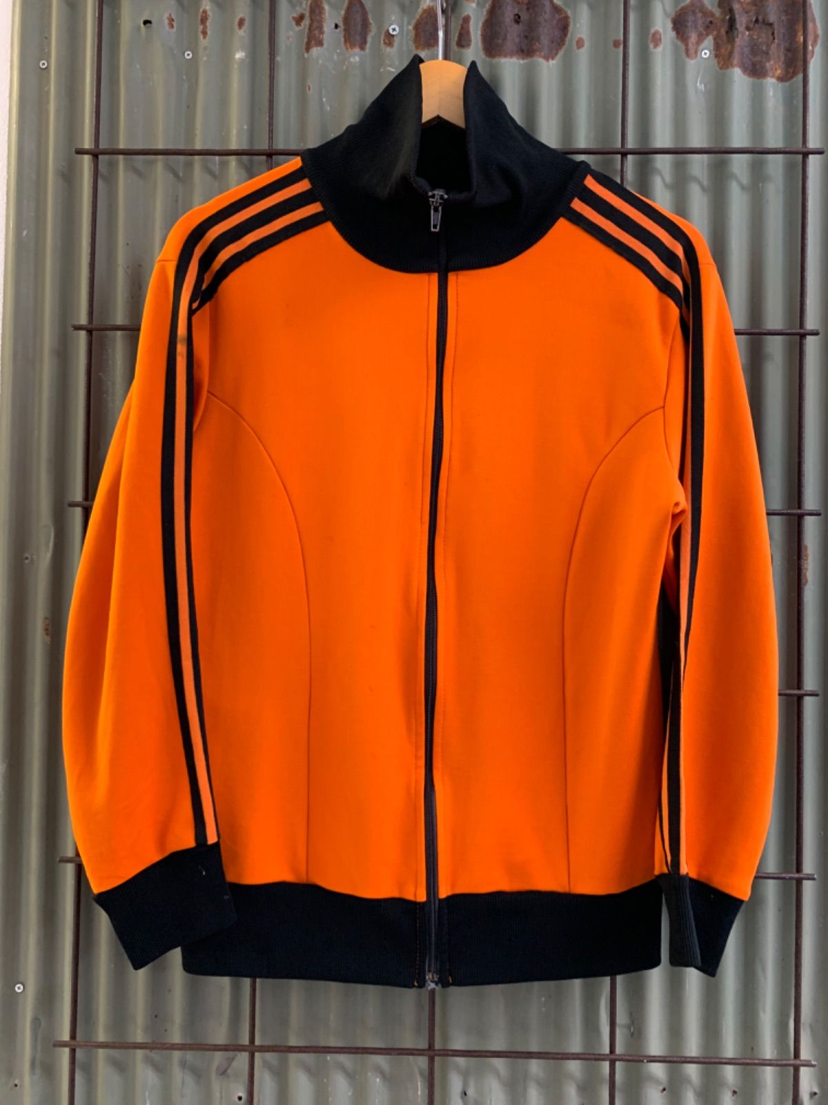 西ドイツ製 Vintage adidas アディダストラックジャケット オレンジ