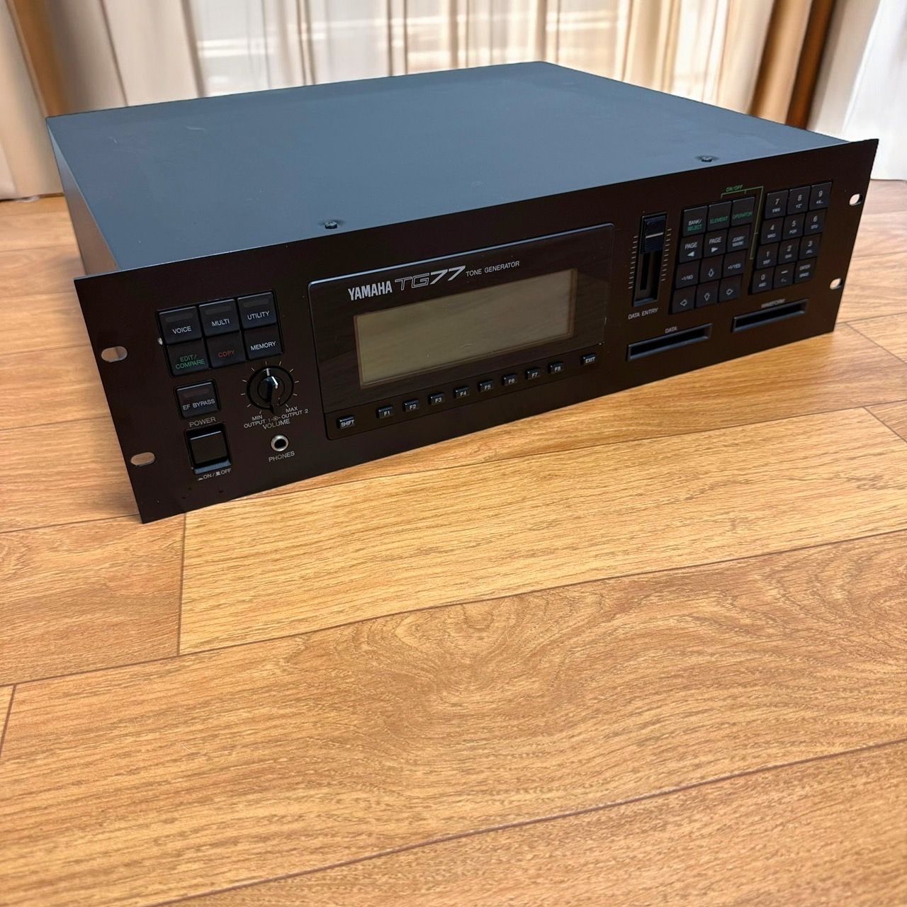☆美品 ヤマハ TG77 音源モジュール シンセサイザー トーンジェネレーター ヤマハ - ☆美品 ヤマハ TG77 音源モジュール シンセサイザー