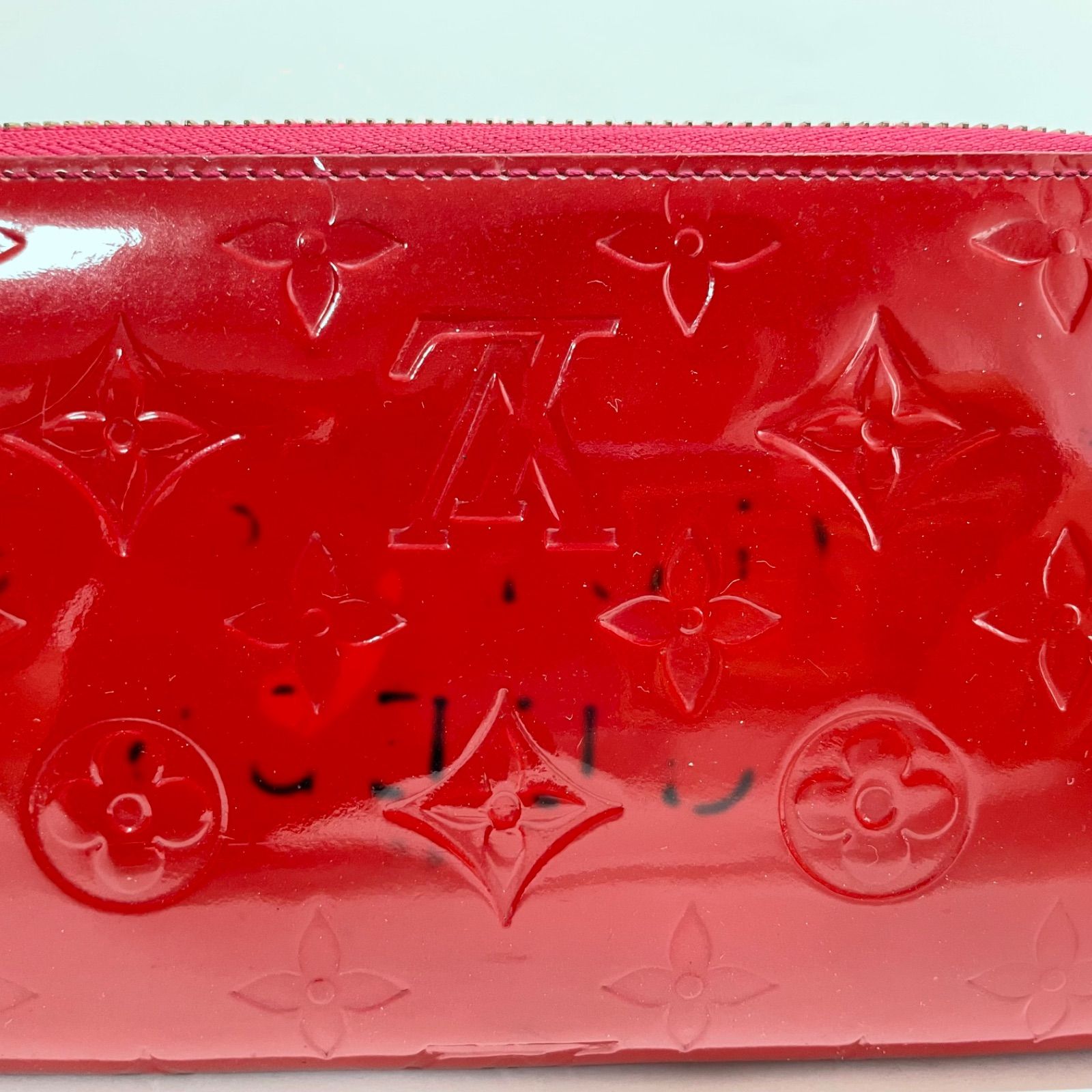 2283 LOUIS VUITTON ルイヴィトン ヴェルニ 長財布 ラウンド