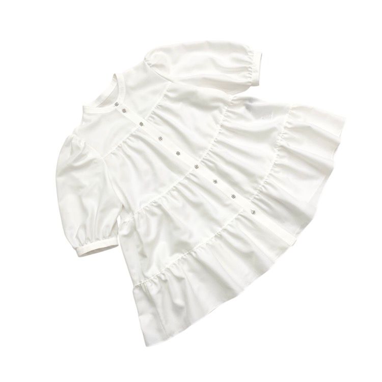 ルネ ビジューボタン