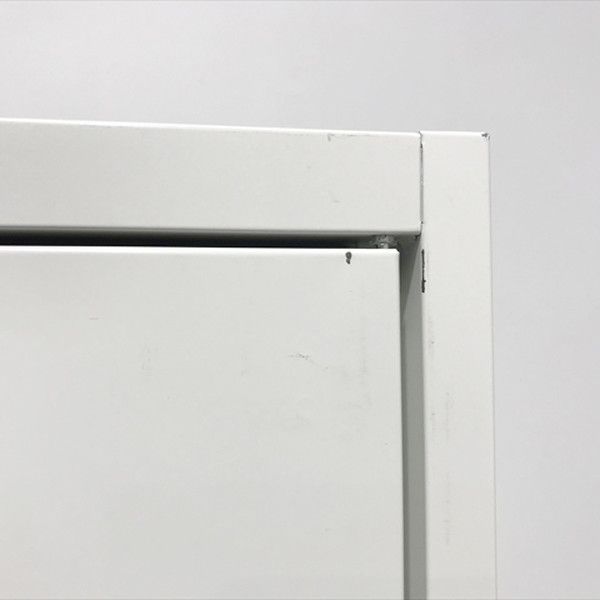 鍵付き