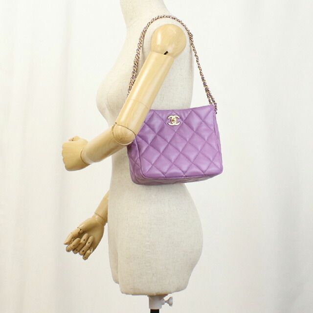 シャネル  AS3223 スモールホーボーショルダーバッグ レディース CHANEL（シャネル） AS3223 スモールホーボーバッグ ランダムプレート
