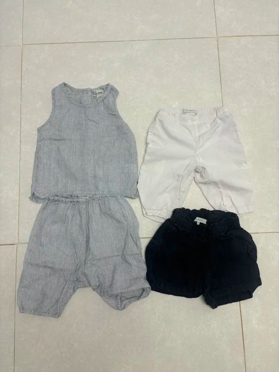 豊富な ベネベネ 服 まとめ売り その他
