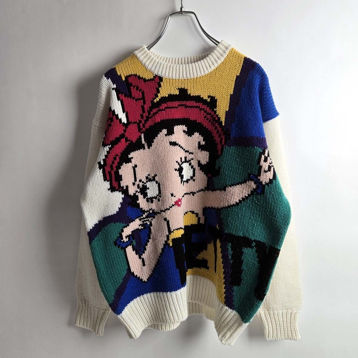 ベティーブープ ニット⁄セーター ベティちゃん クルーネックニット