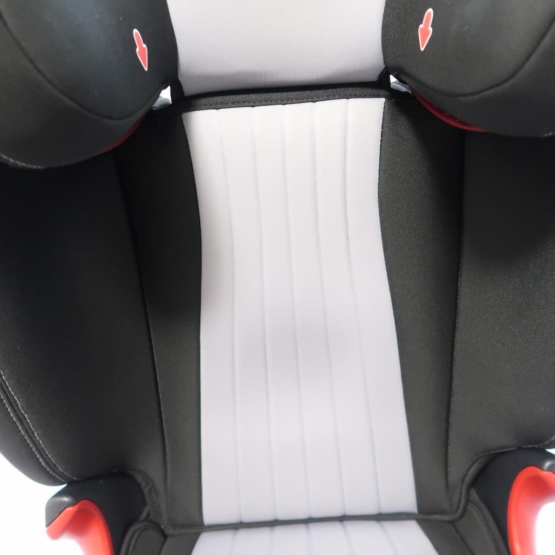 ジュニアシート