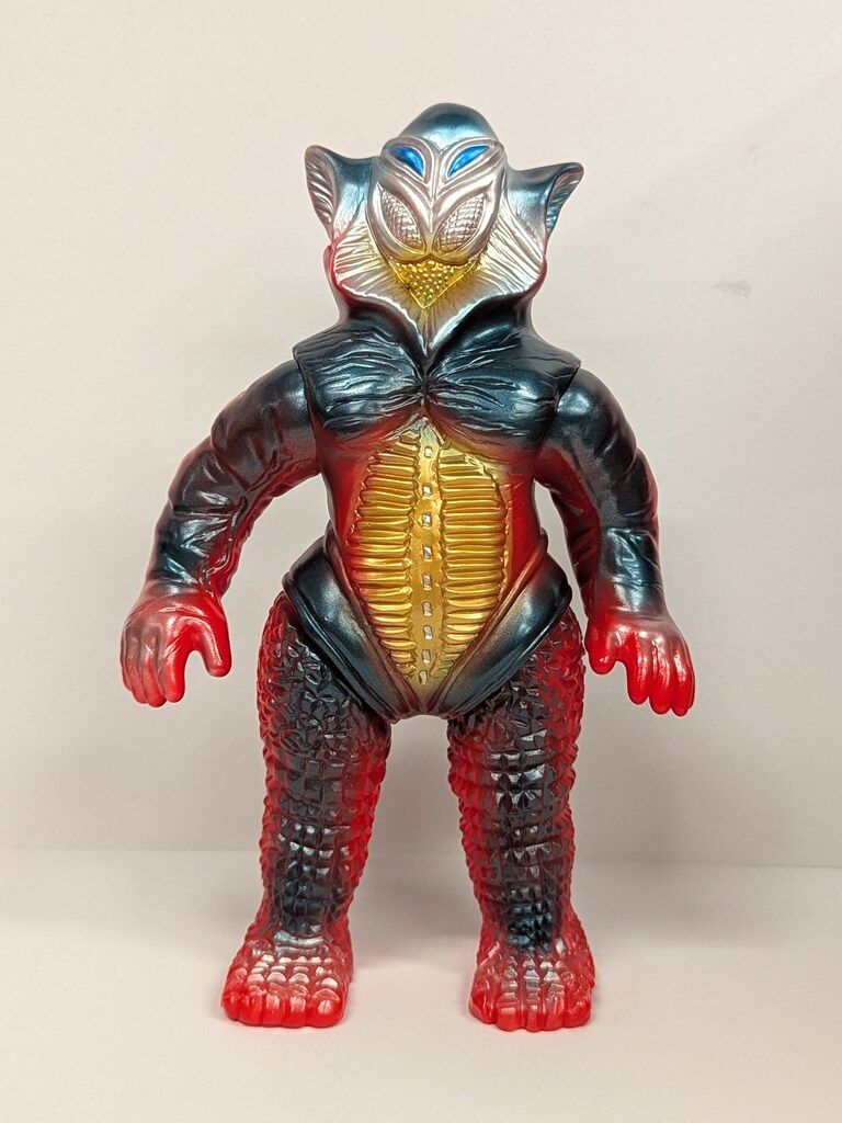 ブルマァク ブルマァクの怪獣シリーズ ウルトラマン メフィラス星人 レッド 赤金青