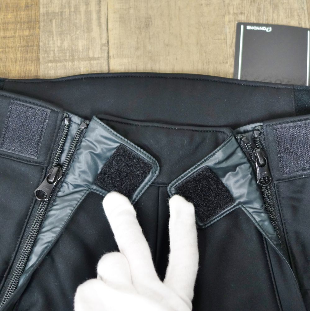 未使用 オンヨネ ONYONE SHORT PANTS ONP95091 ソフトシェル ハーフパンツ スキー ウェア メンズL ブラック アウトドア 未使用 オンヨネ ONYONE SHORT PANTS ONP95091 ソフトシェル