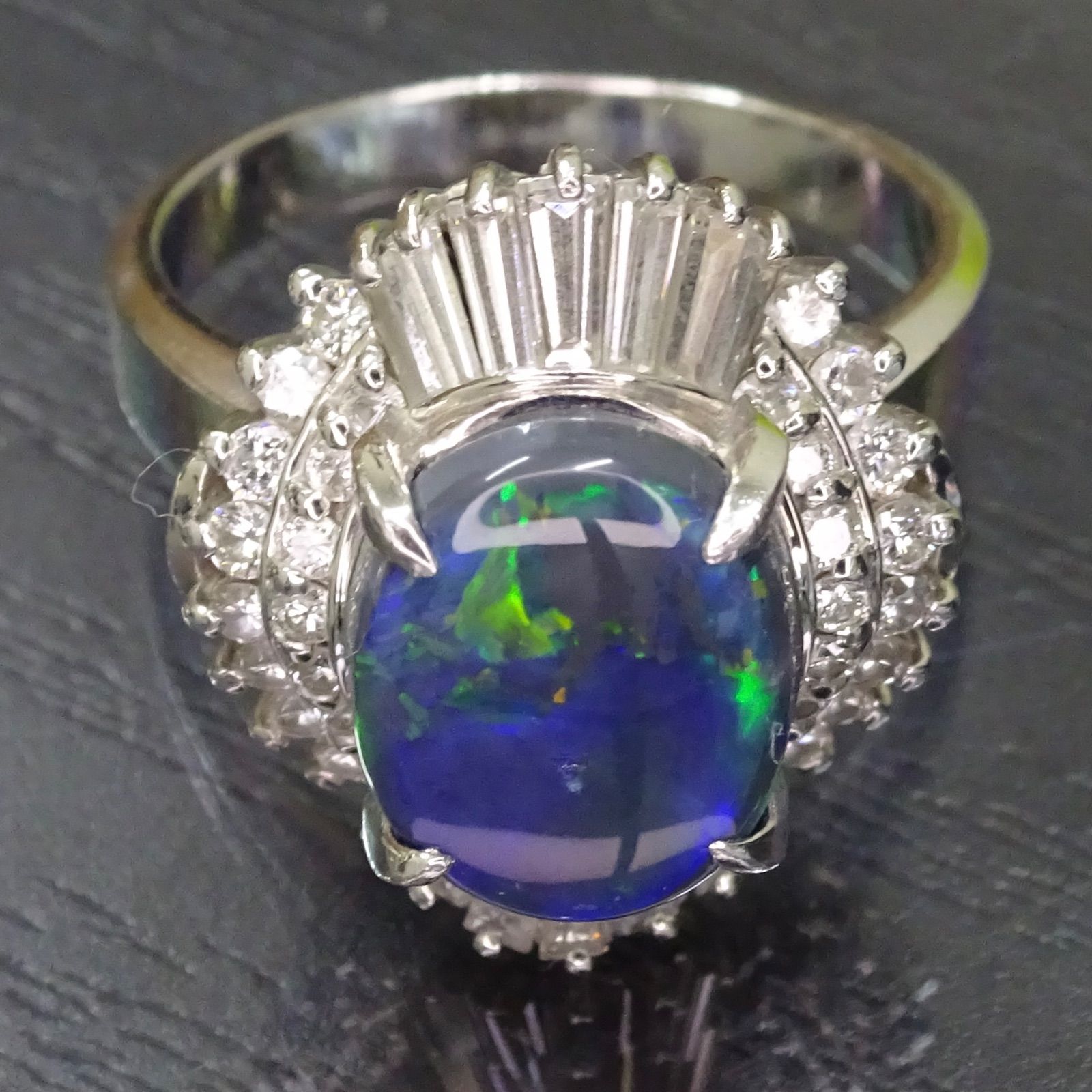 レディース プラチナ pt900 天然ブラックオパール 2.46ct 天然 