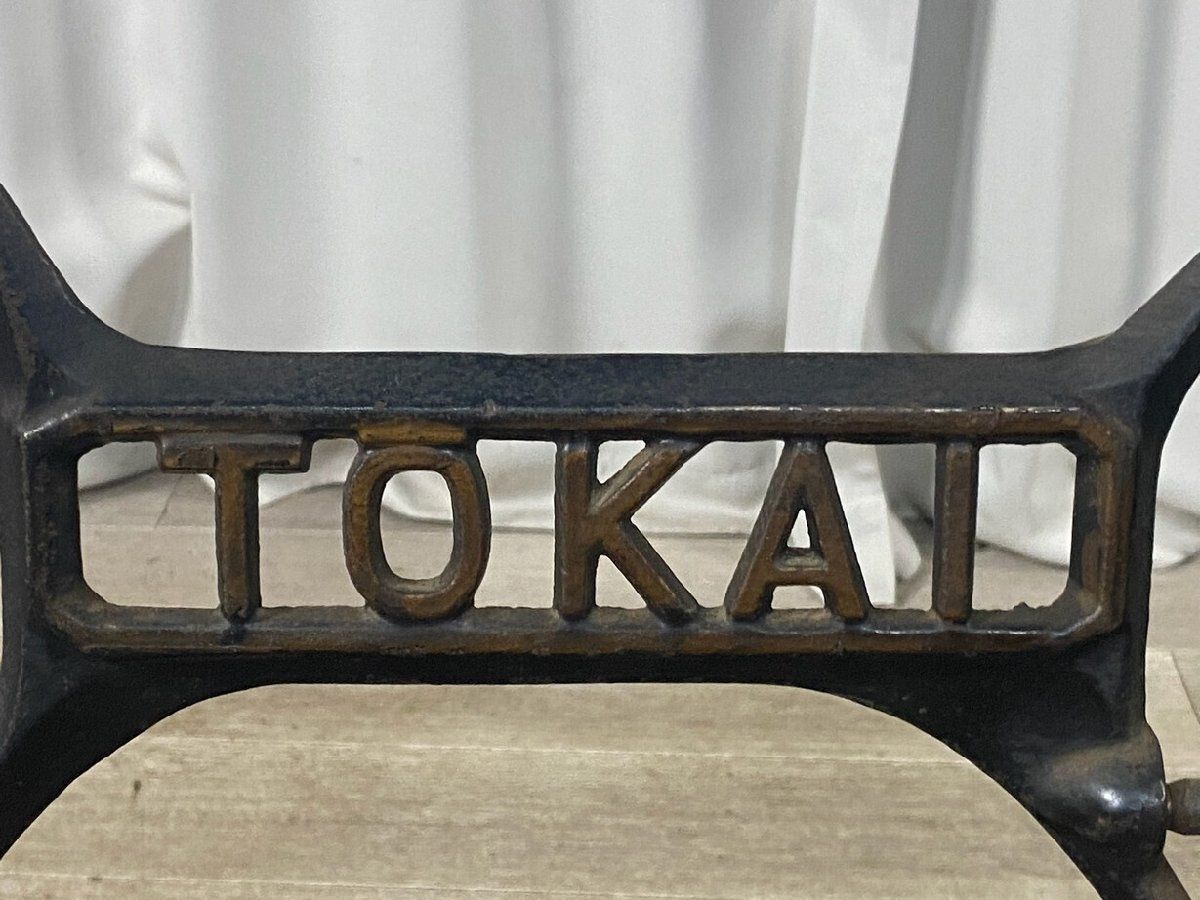 2795 TOKAI ミシン 鉄脚 網脚 台 レトロ ヴィンテージ |神奈川県秦野市|A2 WWW_KANDAIZUMI_COM