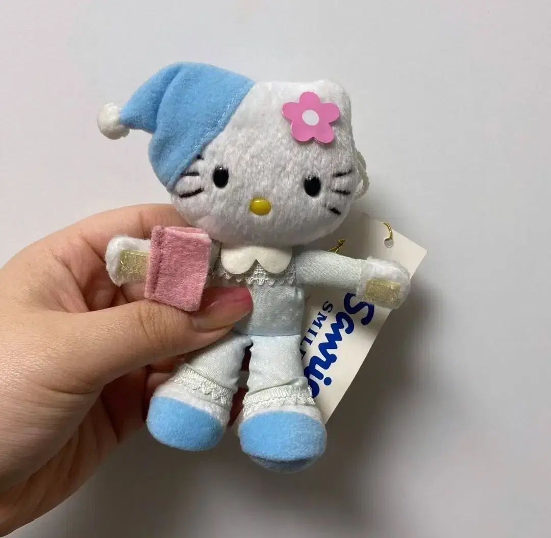 ロングレッグ レトロ キティ 出品 パジャマ サンリオ レトロ