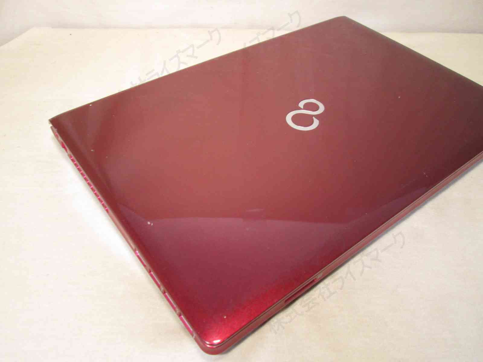 富士通 FMV LIFEBOOK AH77/U【Core i7 4722HQ】ブルーレイ／USB3