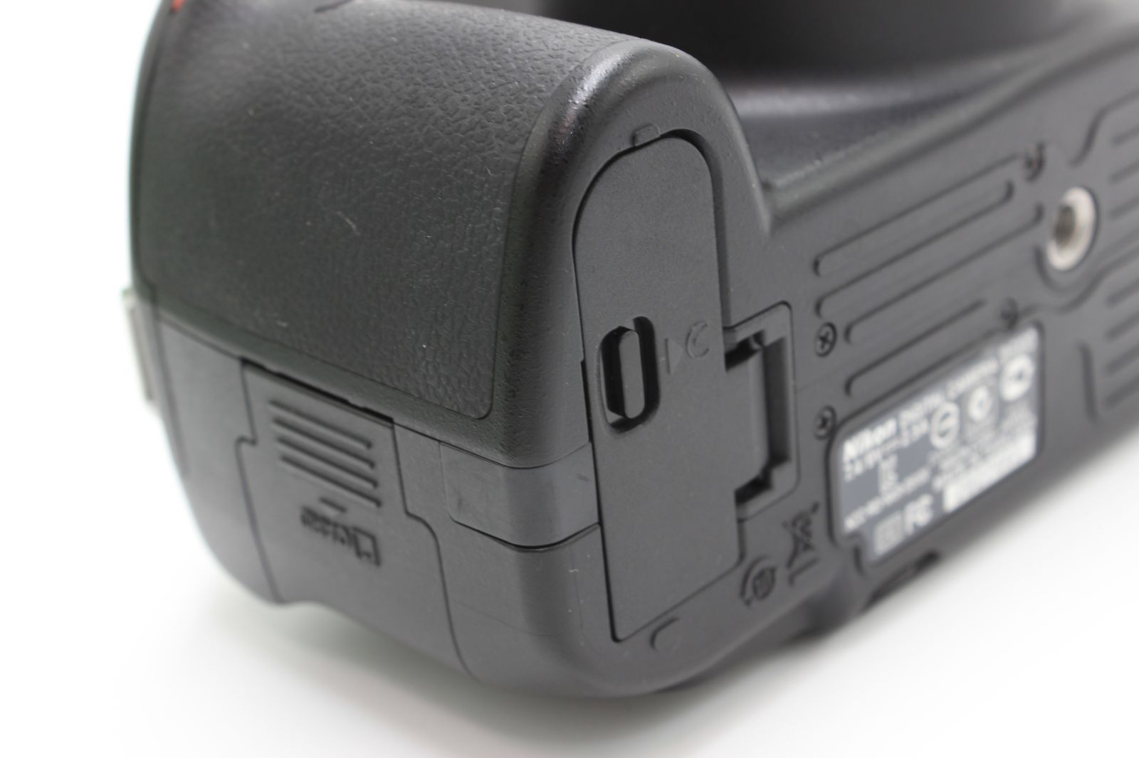 5565ショット！Nikon D5100 ボディ ニコン - メルカリ